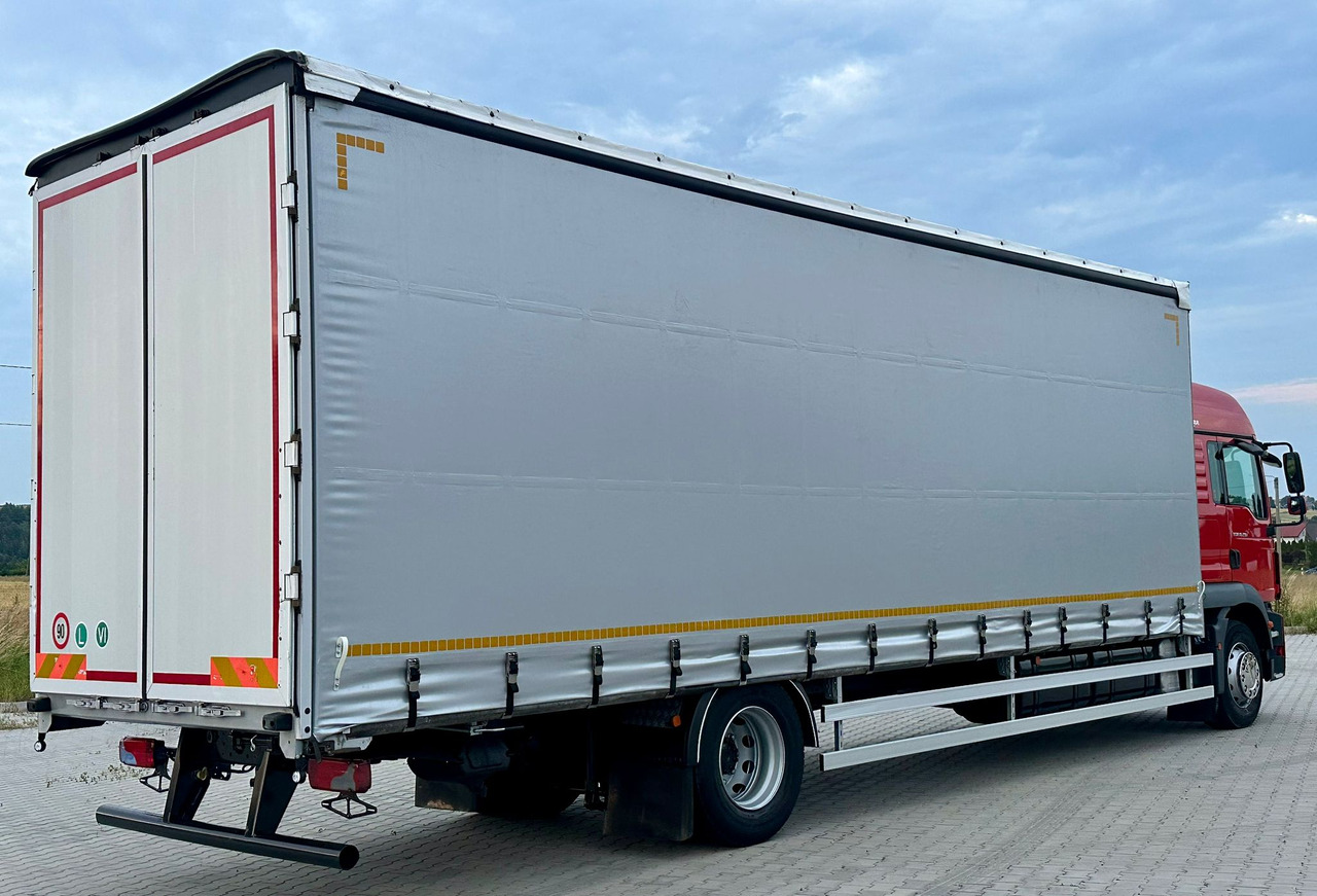 MAN TGM 18.290 / FIRANKA / 22 PALETY / AUTOMAT / EURO 6 / SYPIALKA / ŁADOWNOŚĆ 9 700 - Тентованный грузовик: фото 4 MAN TGM 18.290 / FIRANKA / 22 PALETY / AUTOMAT / EURO 6 / SYPIALKA / ŁADOWNOŚĆ 9 700 - Тентованный грузовик: фото 4