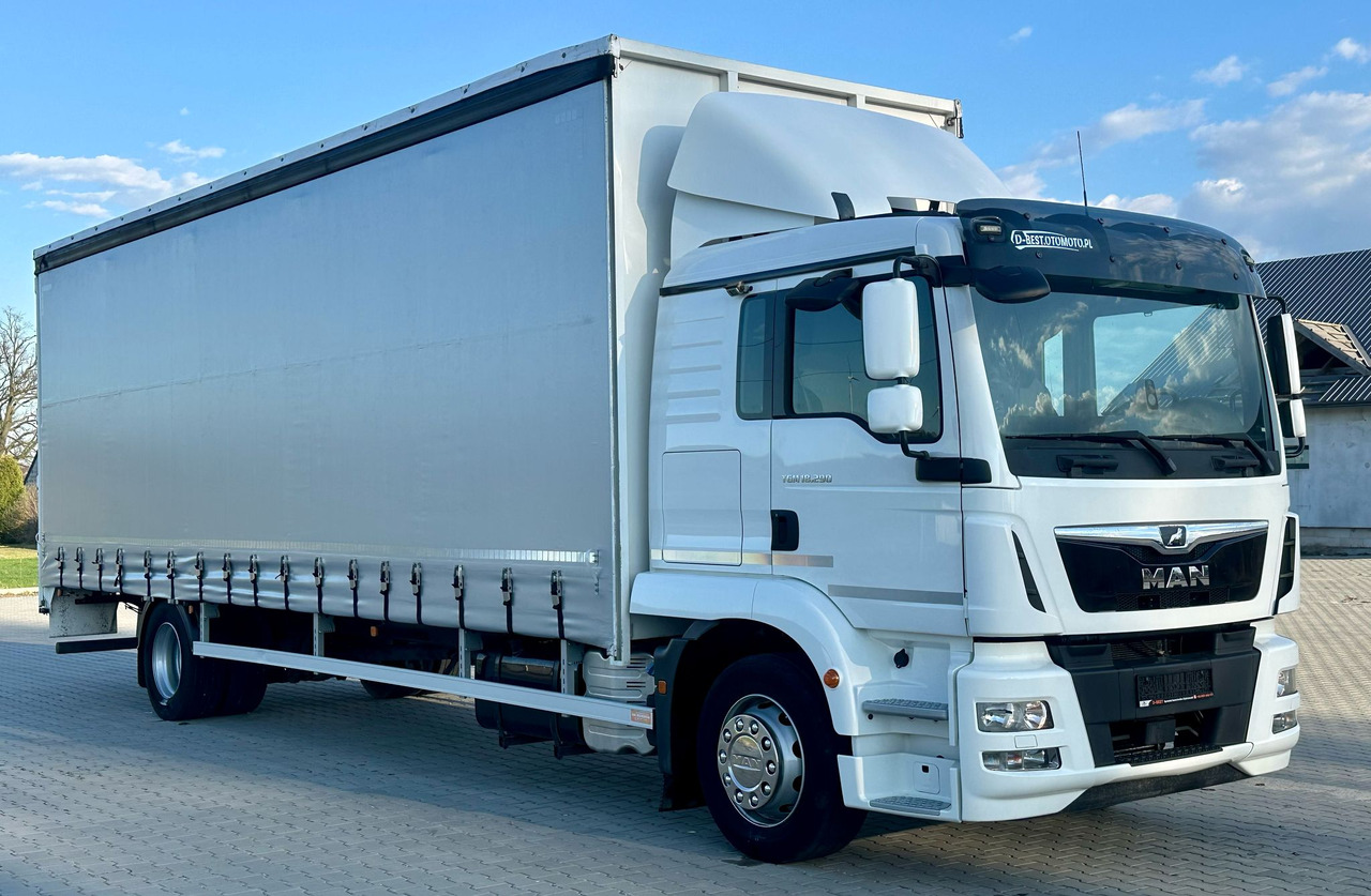 MAN TGM 18.290 / FIRANKA / WINDA / 22 EUROPALETY / AUTOMAT / SYPIALKA / 9 059 KG ŁADOWNOŚCI / NISKI PRZEBIEG / ZSUWANY DACH / EURO 6 - Тентованный грузовик: фото 1 MAN TGM 18.290 / FIRANKA / WINDA / 22 EUROPALETY / AUTOMAT / SYPIALKA / 9 059 KG ŁADOWNOŚCI / NISKI PRZEBIEG / ZSUWANY DACH / EURO 6 - Тентованный грузовик: фото 1
