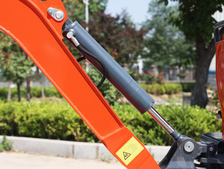 Новый Мини-экскаватор KUBOTA Diesel Mini excavator 1.6 Ton - Müller Machinery MB 16 - KSH: фото 9