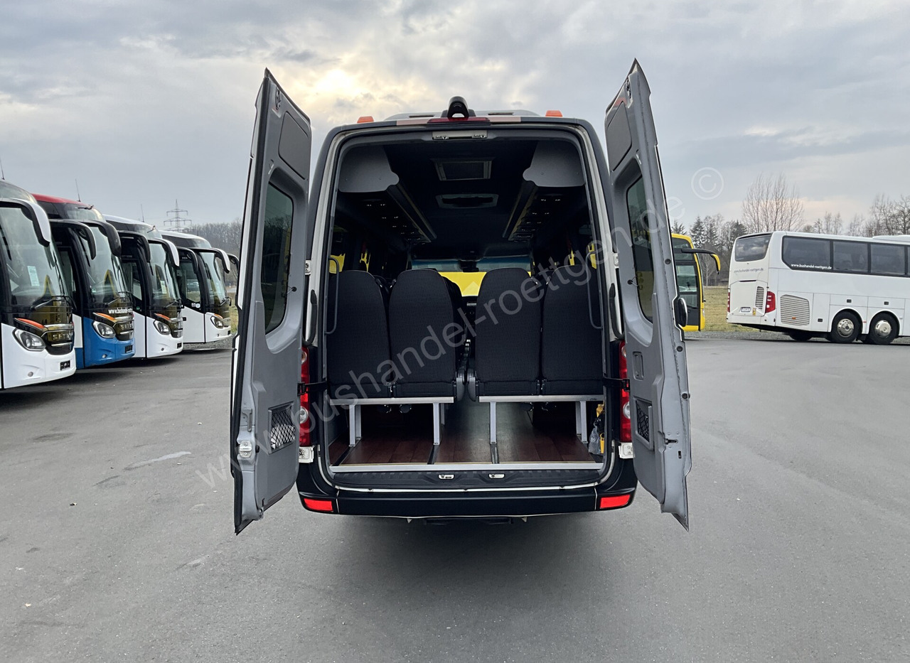 Микроавтобус, Пассажирский фургон Volkswagen Crafter 2,0 D: фото 11