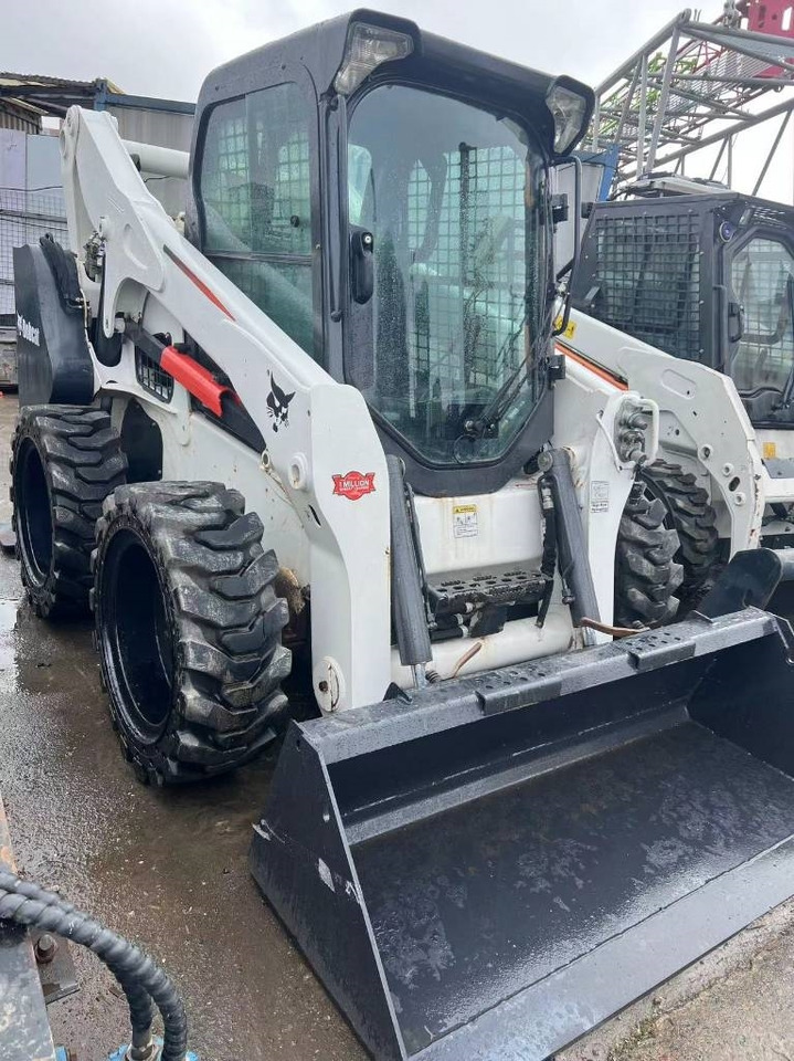 Bobcat S 450 - Мини-погрузчик с бортовым поворотом: фото 5 Bobcat S 450 - Мини-погрузчик с бортовым поворотом: фото 5
