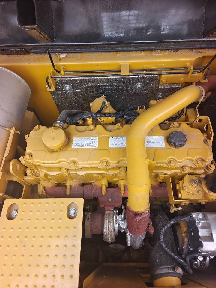 Гусеничный экскаватор CAT 324 D: фото 8 Гусеничный экскаватор CAT 324 D: фото 8