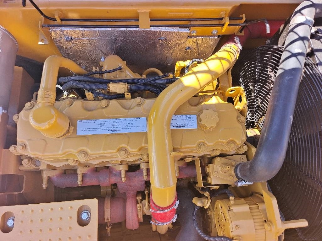 Гусеничный экскаватор CAT 324 D: фото 21