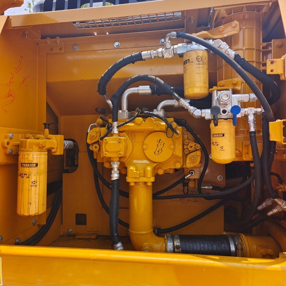 CAT 324 DL - Гусеничный экскаватор: фото 3 CAT 324 DL - Гусеничный экскаватор: фото 3