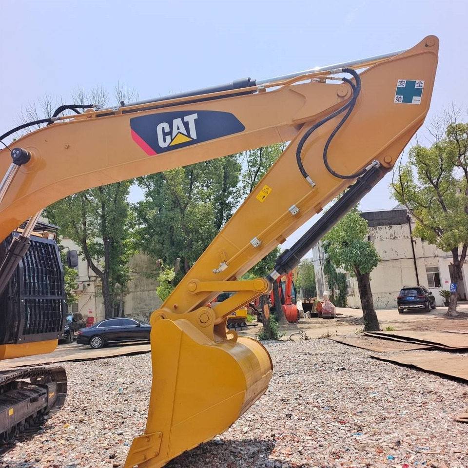 CAT 324D2L - Гусеничный экскаватор: фото 3 CAT 324D2L - Гусеничный экскаватор: фото 3