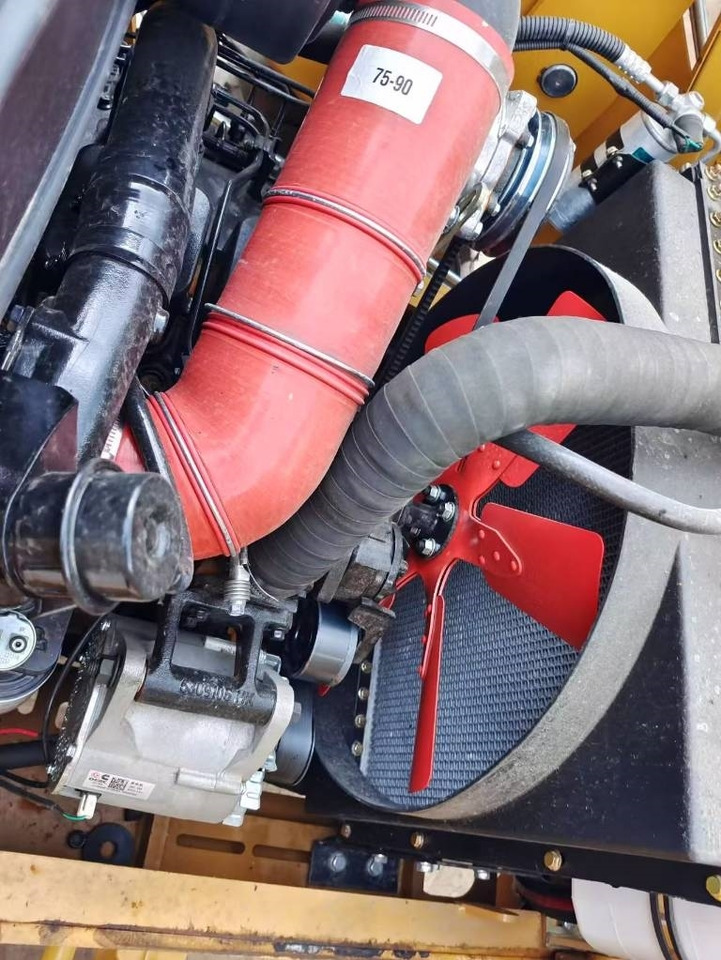 CAT 420 F BRAND NEW MACHINE - Экскаватор-погрузчик: фото 2 CAT 420 F BRAND NEW MACHINE - Экскаватор-погрузчик: фото 2