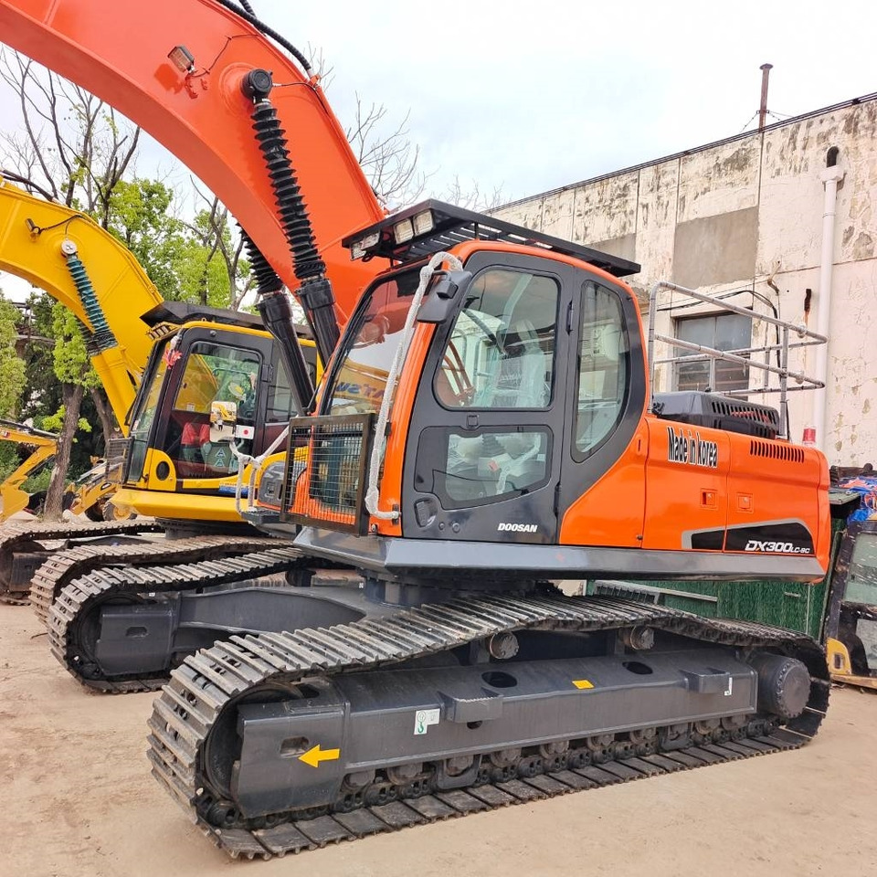 Doosan DX 300 - Гусеничный экскаватор: фото 5 Doosan DX 300 - Гусеничный экскаватор: фото 5
