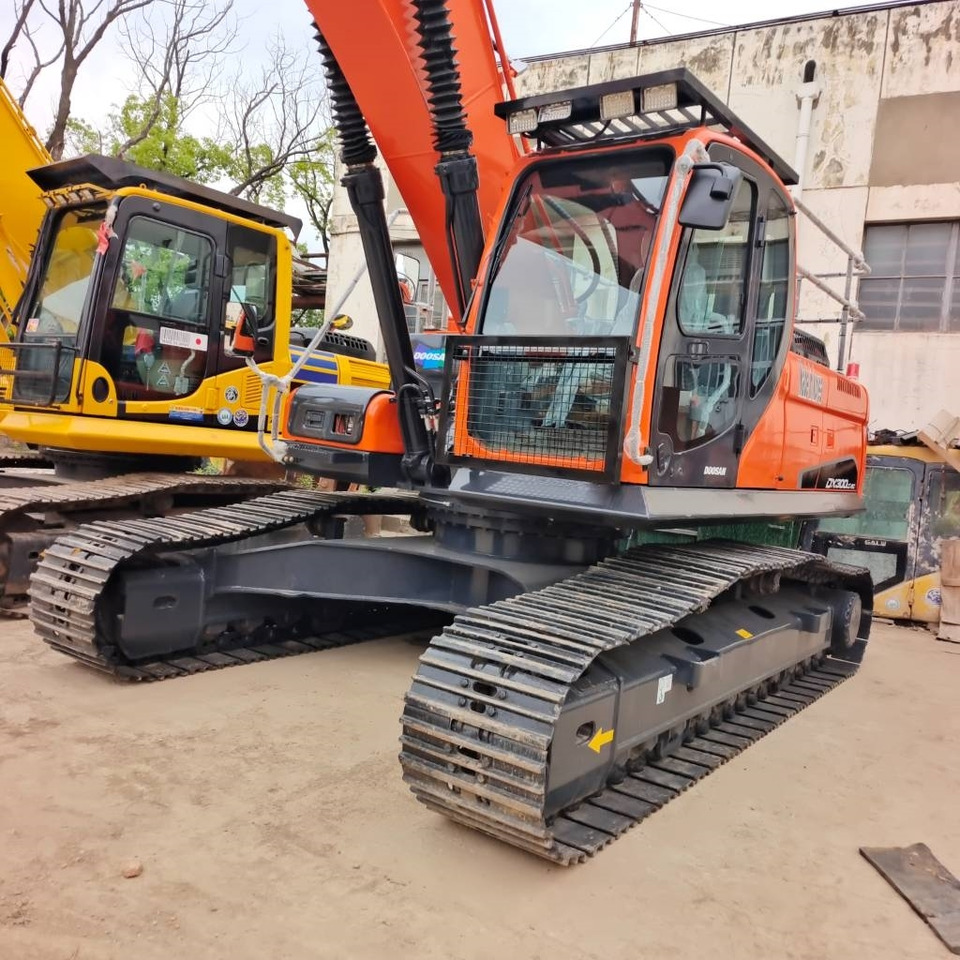 Doosan DX 300 - Гусеничный экскаватор: фото 4 Doosan DX 300 - Гусеничный экскаватор: фото 4