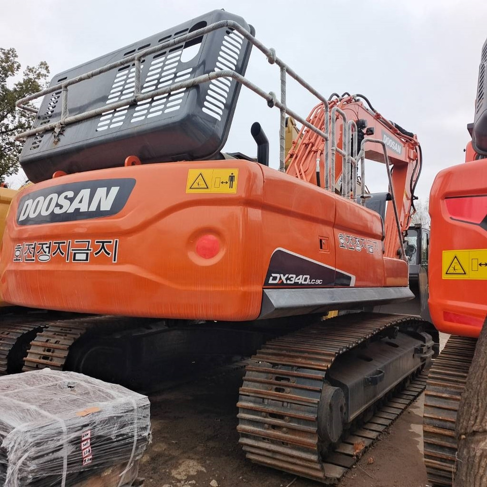 Doosan DX 300 LC - Гусеничный экскаватор: фото 3 Doosan DX 300 LC - Гусеничный экскаватор: фото 3