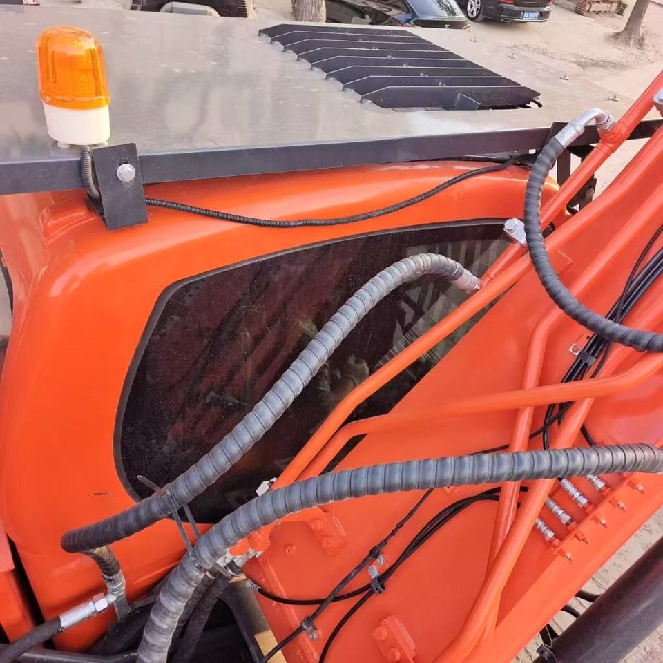 Doosan DX 300 LC - Гусеничный экскаватор: фото 4 Doosan DX 300 LC - Гусеничный экскаватор: фото 4