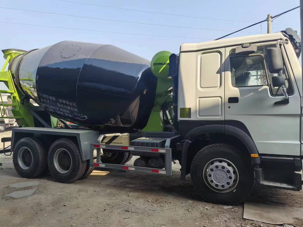 Howo 380 - Бетономешалка: фото 1 Howo 380 - Бетономешалка: фото 1