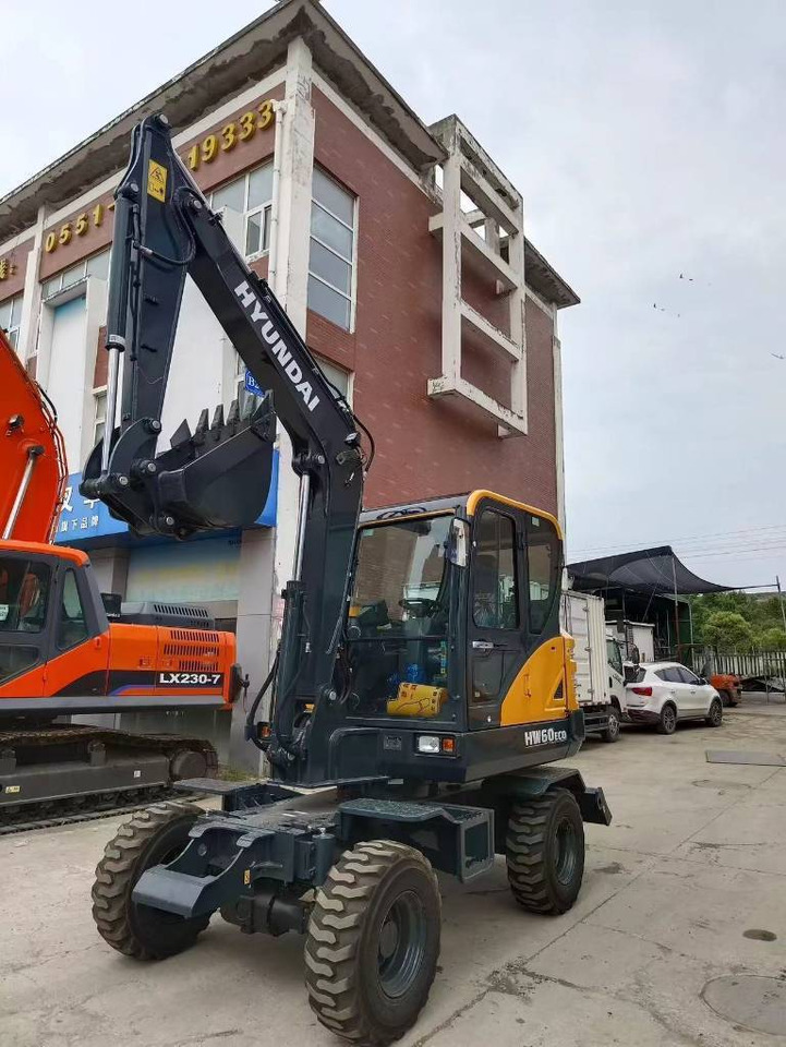 Новый Колёсный экскаватор Hyundai 100% new Hyundai HW60ECO: фото 1