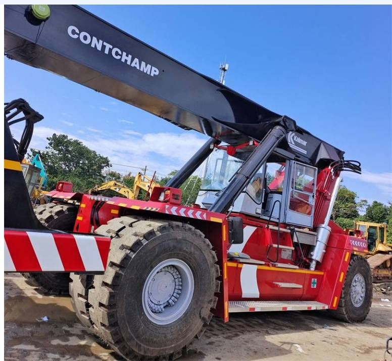 Kalmar DRF 450 - Ричстакер: фото 1 Kalmar DRF 450 - Ричстакер: фото 1