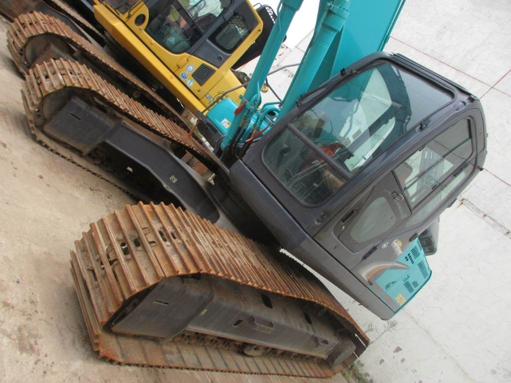 Kobelco SK 210 LC-9 - Гусеничный экскаватор: фото 3 Kobelco SK 210 LC-9 - Гусеничный экскаватор: фото 3
