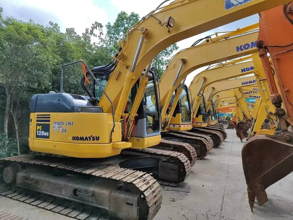 Komatsu PC 128 US-2 - Гусеничный экскаватор: фото 1 Komatsu PC 128 US-2 - Гусеничный экскаватор: фото 1