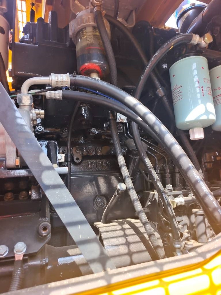 Колёсный погрузчик Komatsu WA 470-3: фото 19