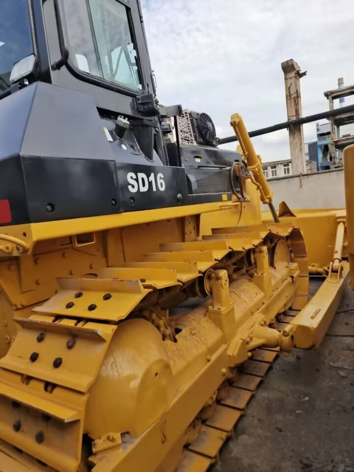 Shantui SD16 - Бульдозер: фото 3 Shantui SD16 - Бульдозер: фото 3