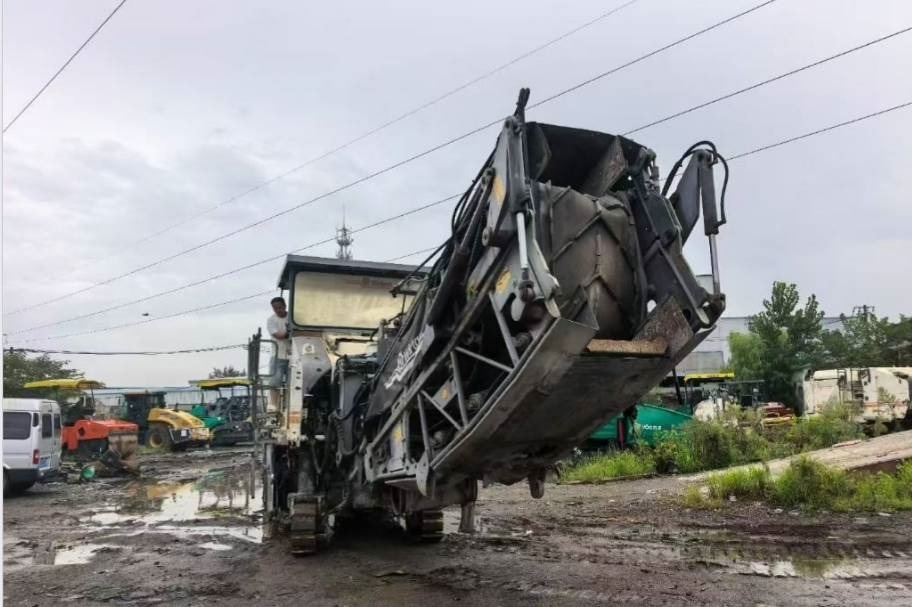 Wirtgen 1900DC - Дорожная фреза: фото 4 Wirtgen 1900DC - Дорожная фреза: фото 4