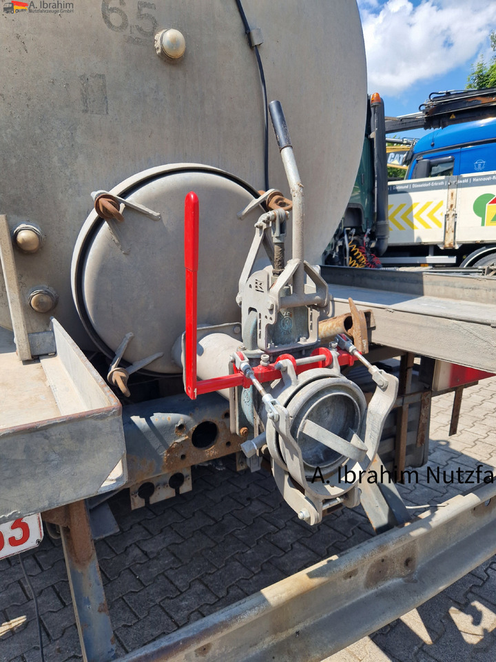 Daf CF 290 Wassertank 13500 L, Tank verzinkt Vorlauf- Lift- Lenkachse - Грузовик-цистерна: фото 5 Daf CF 290 Wassertank 13500 L, Tank verzinkt Vorlauf- Lift- Lenkachse - Грузовик-цистерна: фото 5