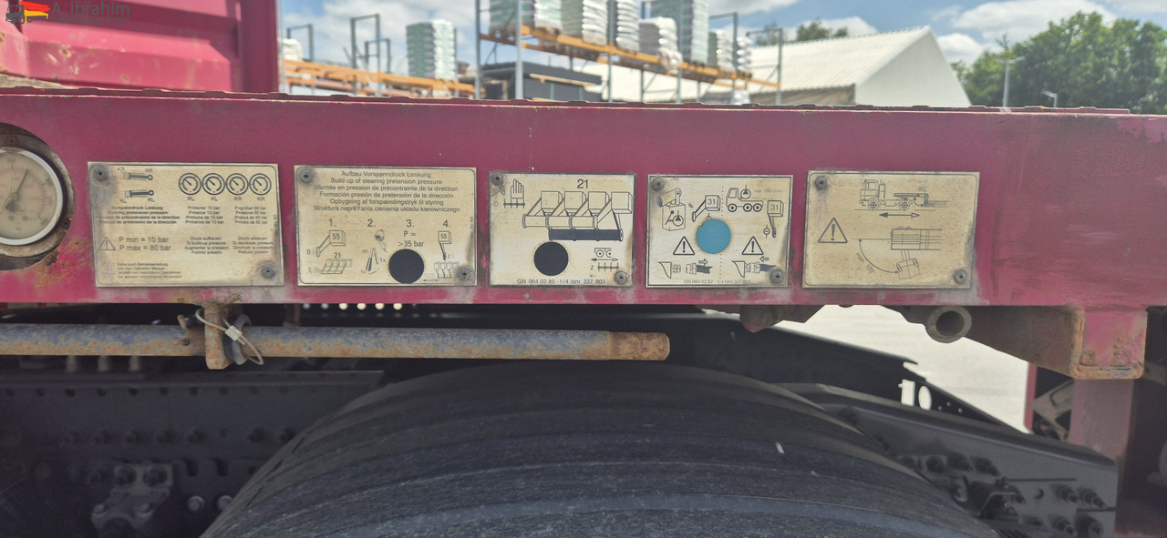 Низкорамный полуприцеп для транспортировки тяжёлой техники Goldhofer STZ-TBL3-33/80 Tiefbett mit Rampen Lenkung mit FB: фото 6