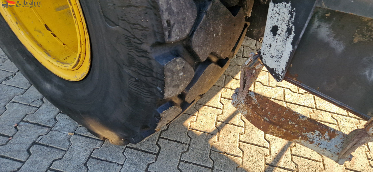 Komatsu WA 200 technisch ok. technische Wartung beim Komatsu Service - Колёсный погрузчик: фото 2 Komatsu WA 200 technisch ok. technische Wartung beim Komatsu Service - Колёсный погрузчик: фото 2