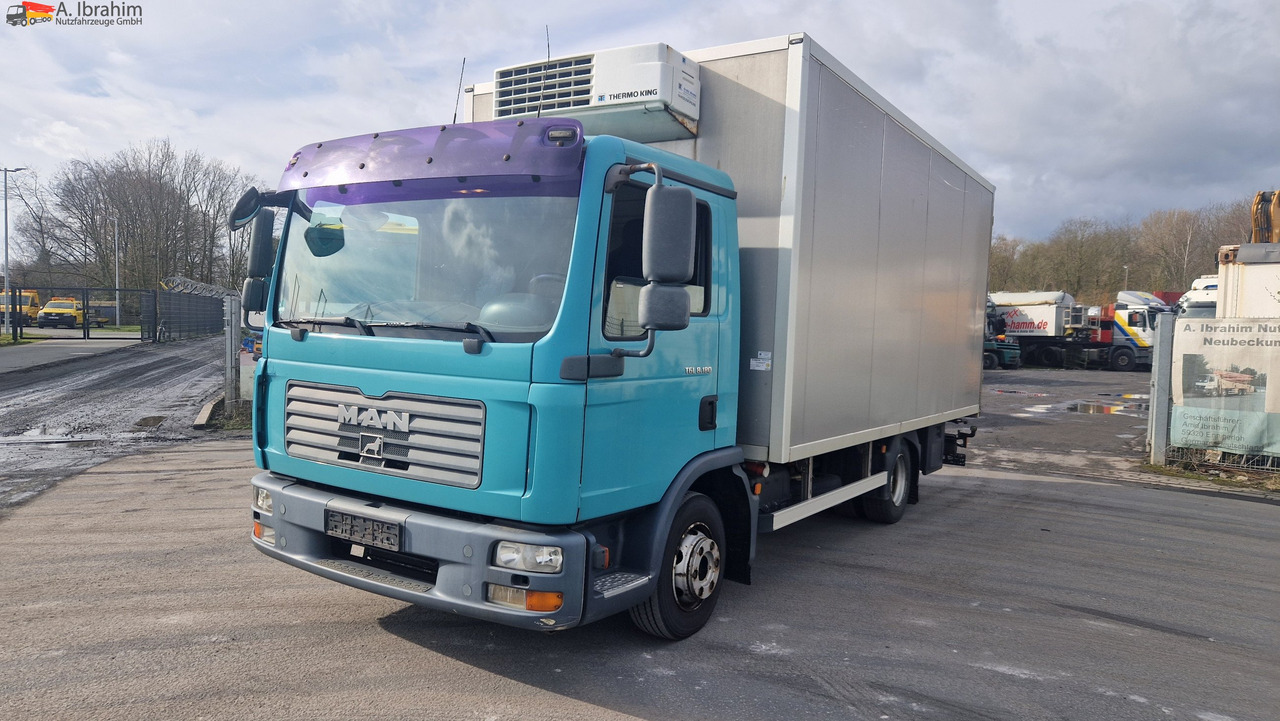 MAN 8.180 Thermokingkühlung - 30 ° voll fahrbereit - Рефрижератор: фото 1 MAN 8.180 Thermokingkühlung - 30 ° voll fahrbereit - Рефрижератор: фото 1