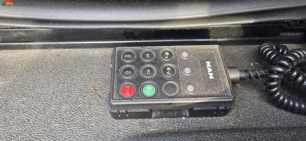 MAN TGM 18.290 Carrier Supra 950 U | LBW | 2 Kammer MT | Schneeketten - Рефрижератор: фото 4 MAN TGM 18.290 Carrier Supra 950 U | LBW | 2 Kammer MT | Schneeketten - Рефрижератор: фото 4