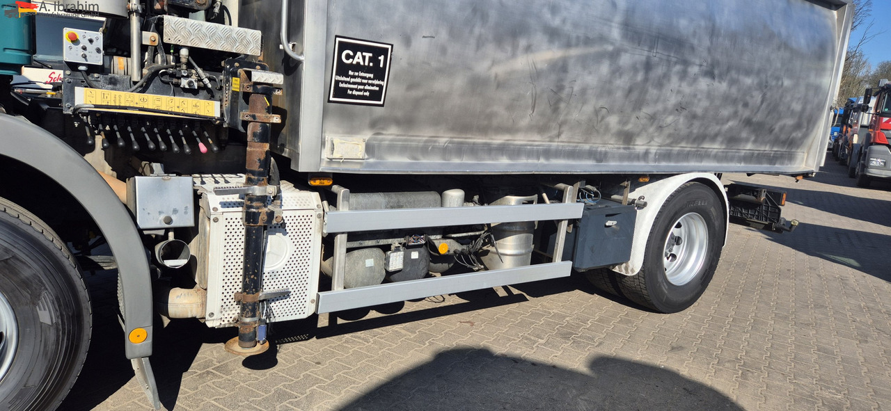 Mercedes-Benz 1824 Kipper Kran, Edelstahlaufbau Tierentsorgung - Самосвал, Автоманипулятор: фото 5 Mercedes-Benz 1824 Kipper Kran, Edelstahlaufbau Tierentsorgung - Самосвал, Автоманипулятор: фото 5