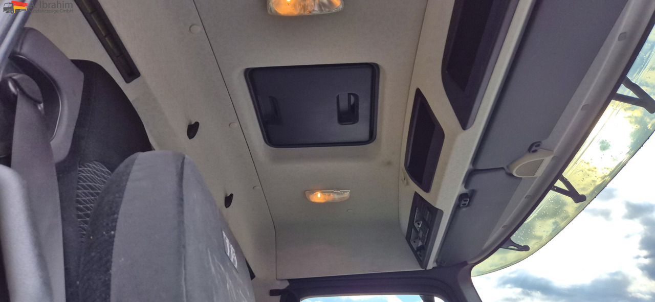 Mercedes-Benz AROCS 4143 8x4 Carnehl Kipper 20 m³ - Самосвал: фото 4 Mercedes-Benz AROCS 4143 8x4 Carnehl Kipper 20 m³ - Самосвал: фото 4