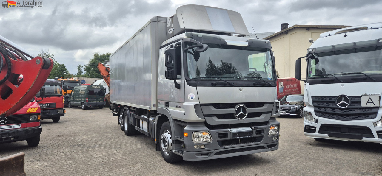 Рефрижератор Mercedes-Benz DB 2536, 7,50 m Koffer LBW, Kamera, Carrier 850 Liftachse, mp3: фото 9 Рефрижератор Mercedes-Benz DB 2536, 7,50 m Koffer LBW, Kamera, Carrier 850 Liftachse, mp3: фото 9