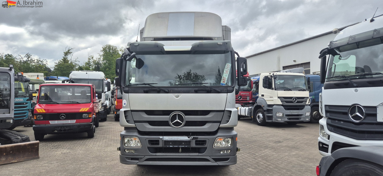 Рефрижератор Mercedes-Benz DB 2536, 7,50 m Koffer LBW, Kamera, Carrier 850 Liftachse, mp3: фото 8 Рефрижератор Mercedes-Benz DB 2536, 7,50 m Koffer LBW, Kamera, Carrier 850 Liftachse, mp3: фото 8