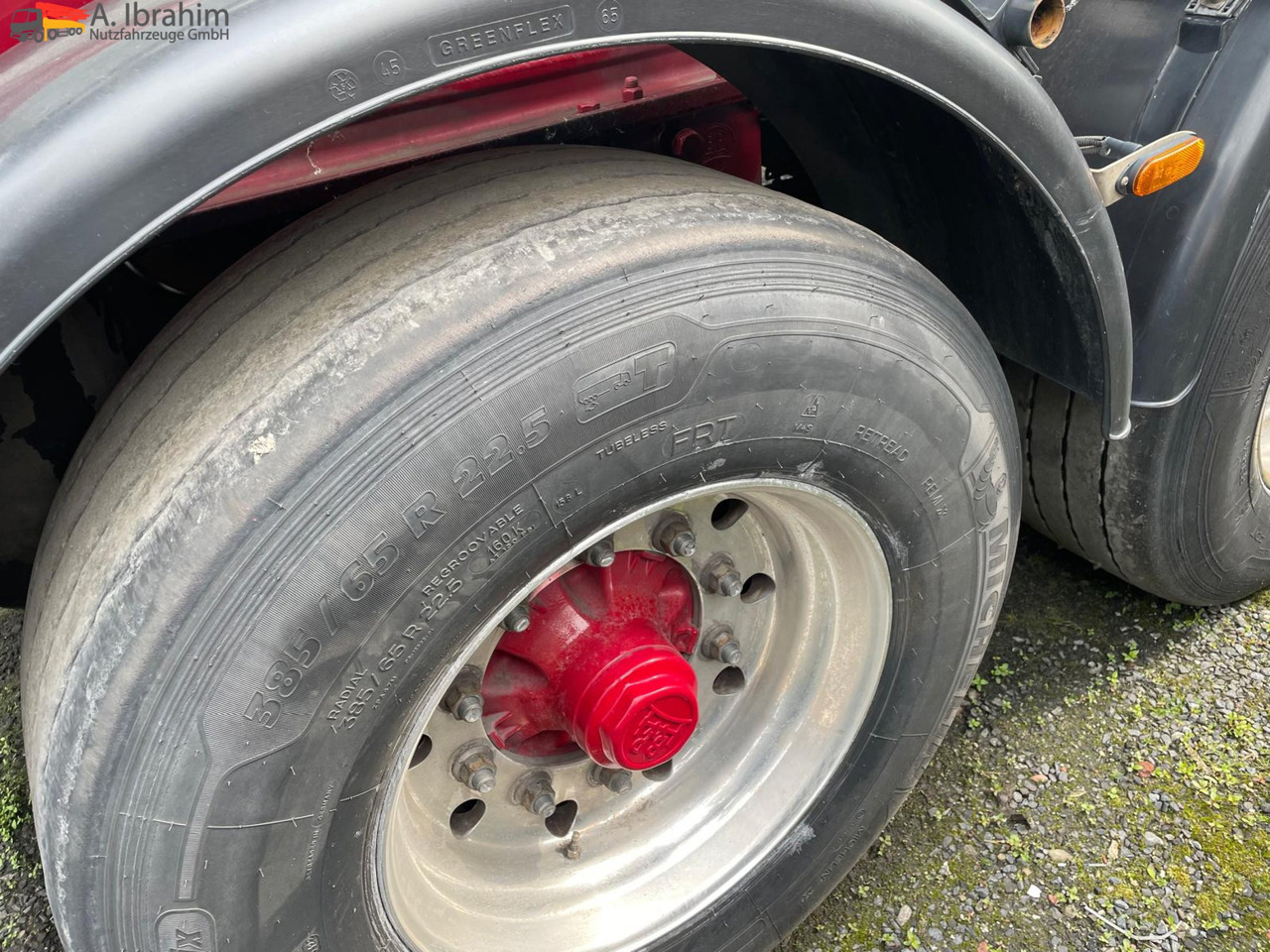 O.M.E.P.S Unfall, voll fahrbereit 35 cbm - Полуприцеп цистерна для сыпучих грузов: фото 4 O.M.E.P.S Unfall, voll fahrbereit 35 cbm - Полуприцеп цистерна для сыпучих грузов: фото 4