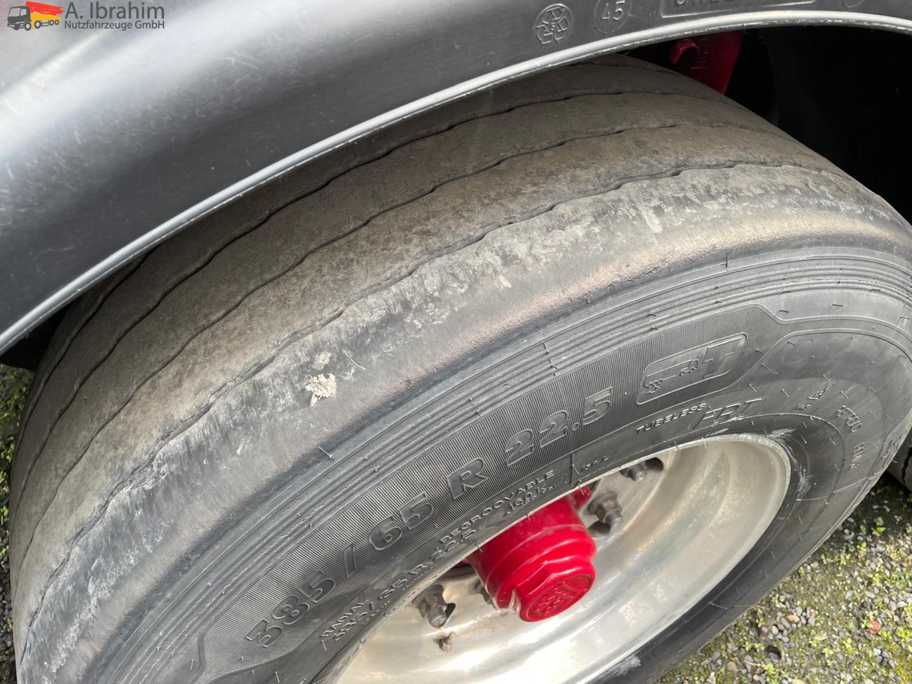 O.M.E.P.S Unfall, voll fahrbereit 35 cbm - Полуприцеп цистерна для сыпучих грузов: фото 5 O.M.E.P.S Unfall, voll fahrbereit 35 cbm - Полуприцеп цистерна для сыпучих грузов: фото 5