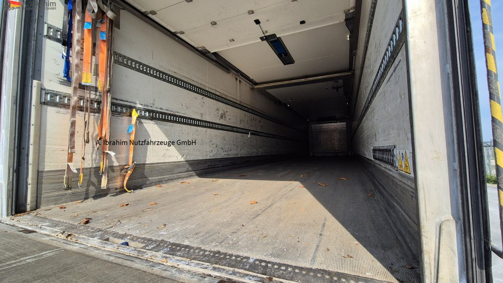 Schmitz SKO24 Frigoblock, LBW, Zustand sehr sauber Lenkachse, Liftachse - Полуприцеп-рефрижератор: фото 3 Schmitz SKO24 Frigoblock, LBW, Zustand sehr sauber Lenkachse, Liftachse - Полуприцеп-рефрижератор: фото 3