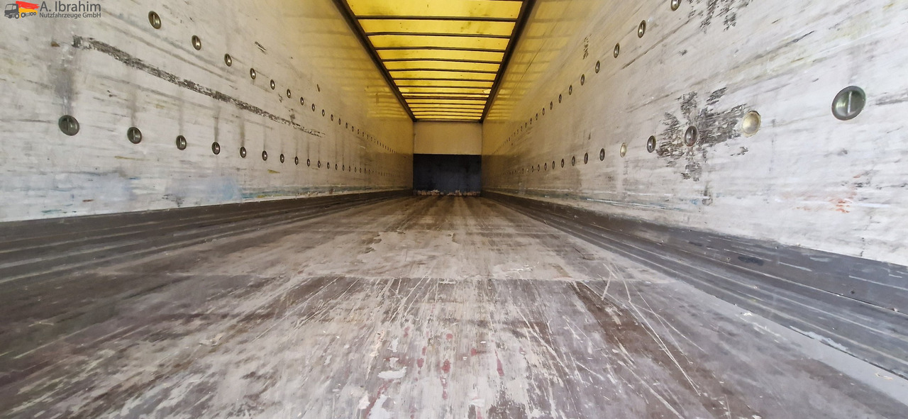 Spier 3 achs Koffer, Liftachse - Полуприцеп-фургон: фото 3 Spier 3 achs Koffer, Liftachse - Полуприцеп-фургон: фото 3