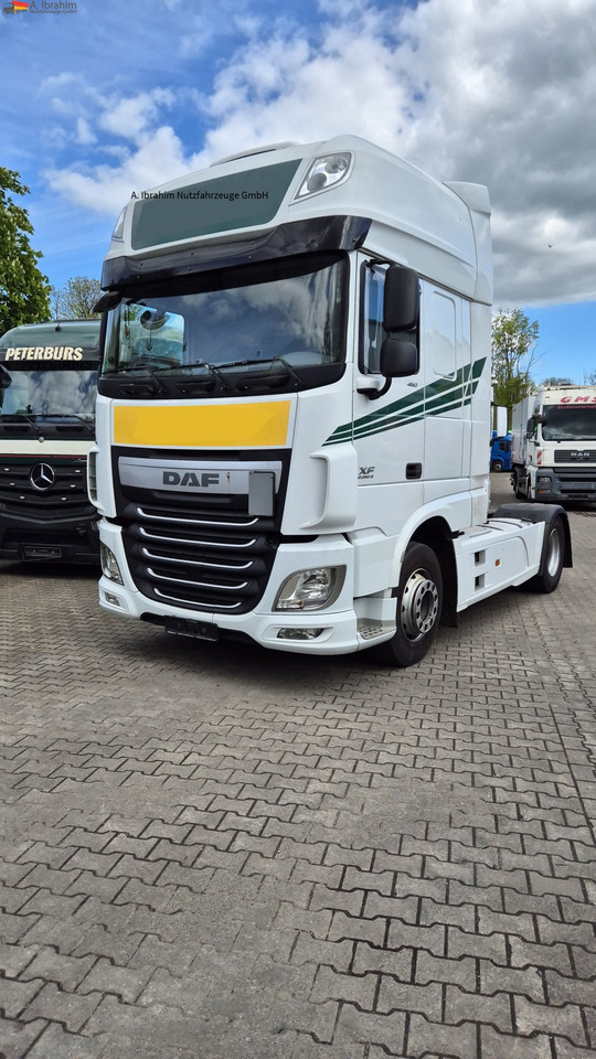 Daf XF460 FT Vollspoiler, Retarder Klima Standklima, 1. Hand, deutsches Fahrzeug - Тягач: фото 1 Daf XF460 FT Vollspoiler, Retarder Klima Standklima, 1. Hand, deutsches Fahrzeug - Тягач: фото 1