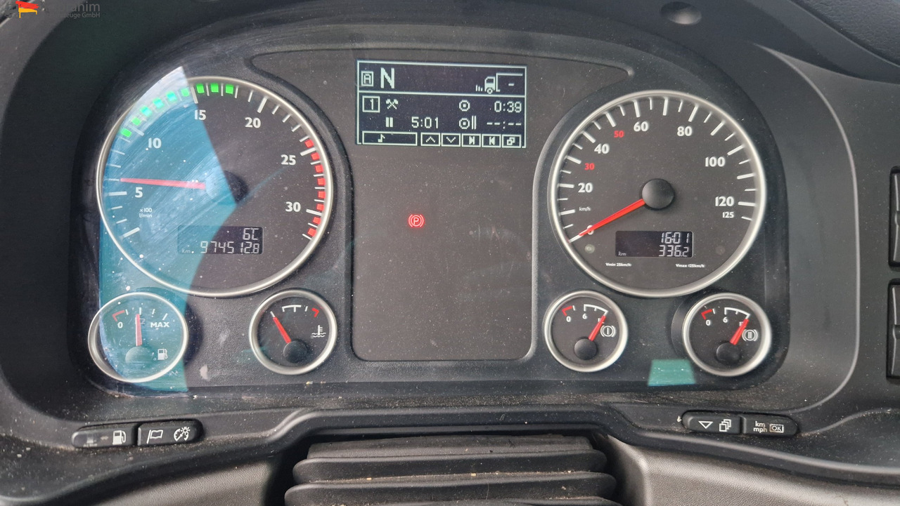 MAN 18.400 TGX Flachdach Retarder, Klima, 1 Bett, Kühlschrank - Тягач: фото 2 MAN 18.400 TGX Flachdach Retarder, Klima, 1 Bett, Kühlschrank - Тягач: фото 2