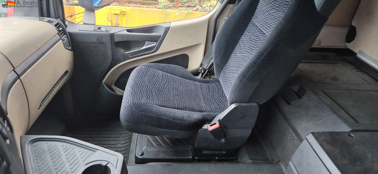 Mercedes-Benz 1843 Klima, Retarder, Topzustand, einsatzbereit sehr sauber, technisch top - Тягач: фото 4 Mercedes-Benz 1843 Klima, Retarder, Topzustand, einsatzbereit sehr sauber, technisch top - Тягач: фото 4