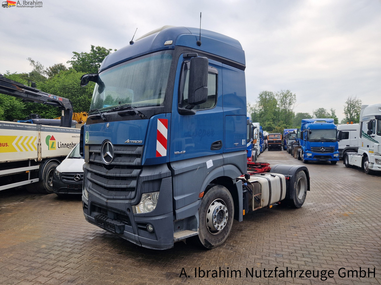 Mercedes-Benz DB 1842, Kipphydraulik deutsches Fahrzeug Retarder, Standklima - Тягач: фото 1 Mercedes-Benz DB 1842, Kipphydraulik deutsches Fahrzeug Retarder, Standklima - Тягач: фото 1