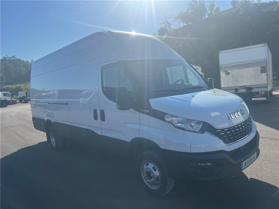 Iveco 35C16 - Цельнометаллический фургон: фото 3 Iveco 35C16 - Цельнометаллический фургон: фото 3