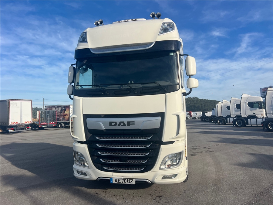 DAF XF 530 Retarder / Airparkoll - Тягач: фото 2 DAF XF 530 Retarder / Airparkoll - Тягач: фото 2