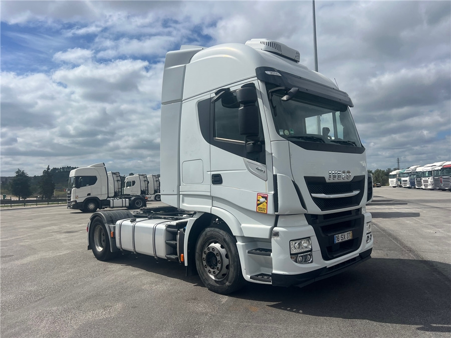 Iveco XP 460 - Тягач: фото 3 Iveco XP 460 - Тягач: фото 3