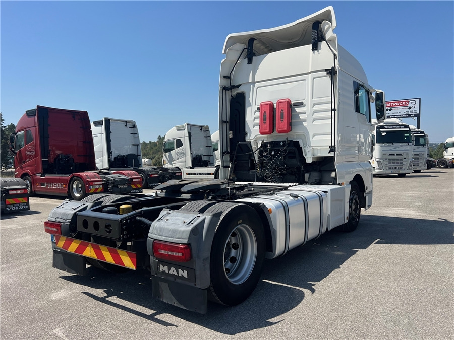 MAN TGX 18.460 - Тягач: фото 4 MAN TGX 18.460 - Тягач: фото 4