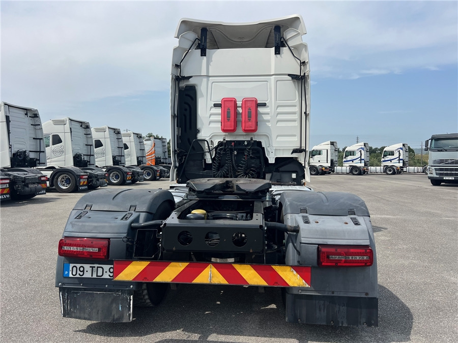 MAN TGX 18.460 - Тягач: фото 5 MAN TGX 18.460 - Тягач: фото 5