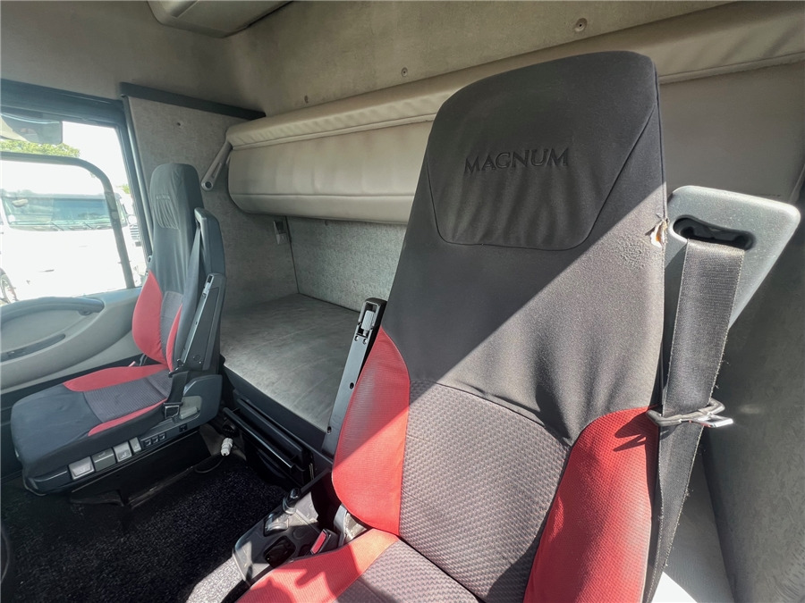 Тягач Renault AE 440: фото 13