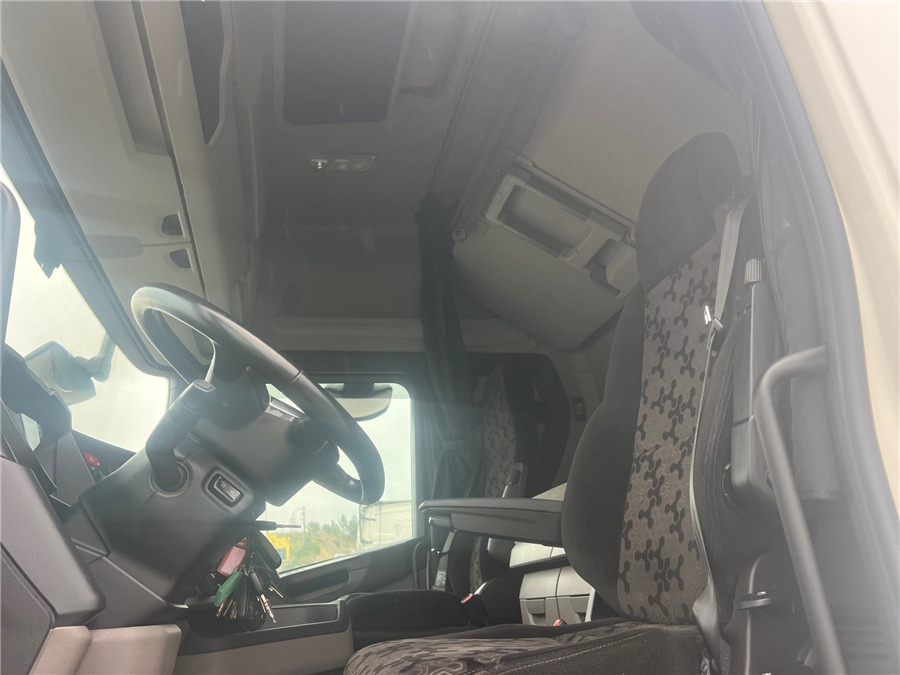 Тягач Scania R450 / RETARDER: фото 15 Тягач Scania R450 / RETARDER: фото 15