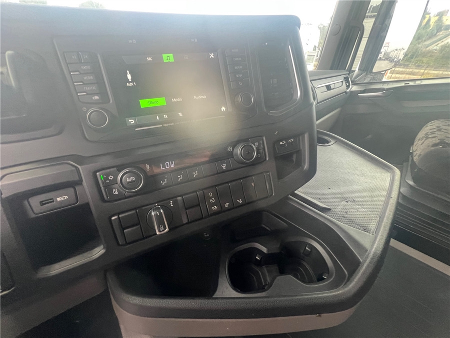 Тягач Scania R450 / RETARDER: фото 20 Тягач Scania R450 / RETARDER: фото 20