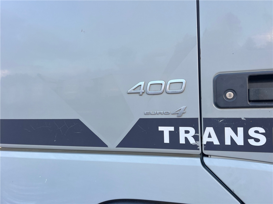 Тягач Volvo FH: фото 14