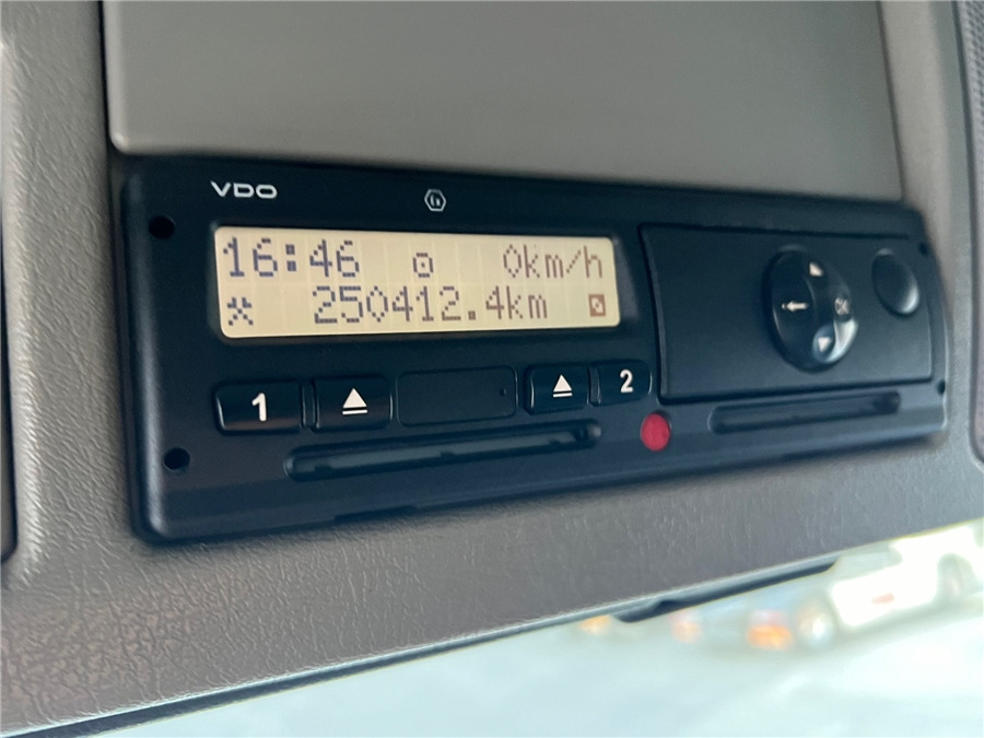 Тягач Volvo FH: фото 12