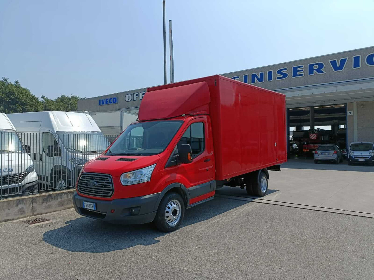 FORD TRANSIT FURGONATO BOX - Фургон с закрытым кузовом: фото 3 FORD TRANSIT FURGONATO BOX - Фургон с закрытым кузовом: фото 3